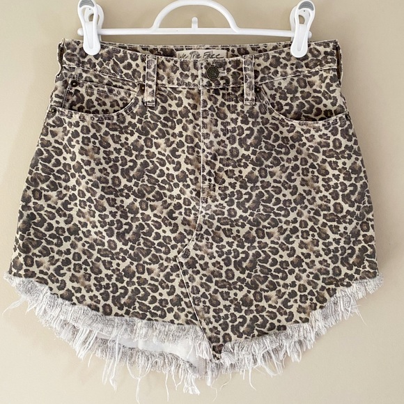 NWOT Free People Printed Bailey Frayed Denim Skirt - Picture 5 of 9
